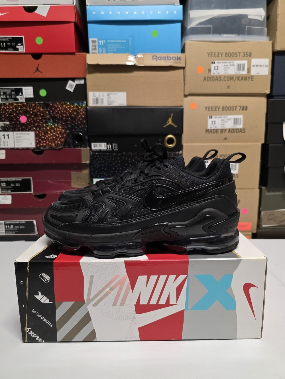 Nike Air VaporMax EVO 'Triple Black' Sz 12